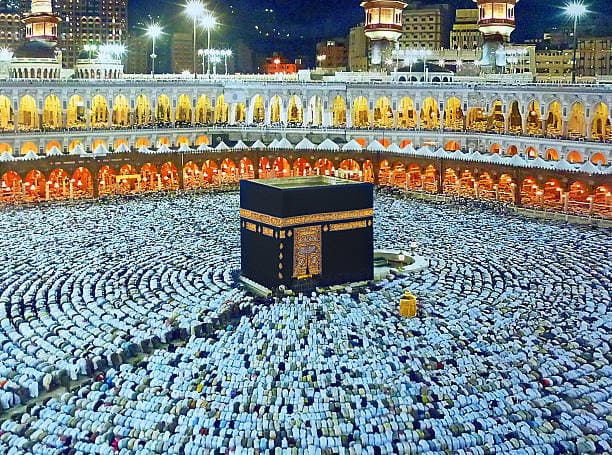 12 Night Premium Umrah